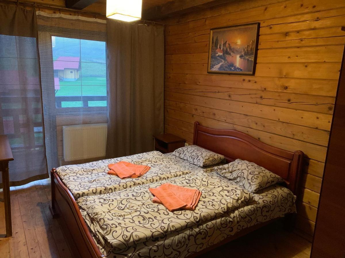 Baza Vidpochynku Ilz Villa Slavske Esterno foto