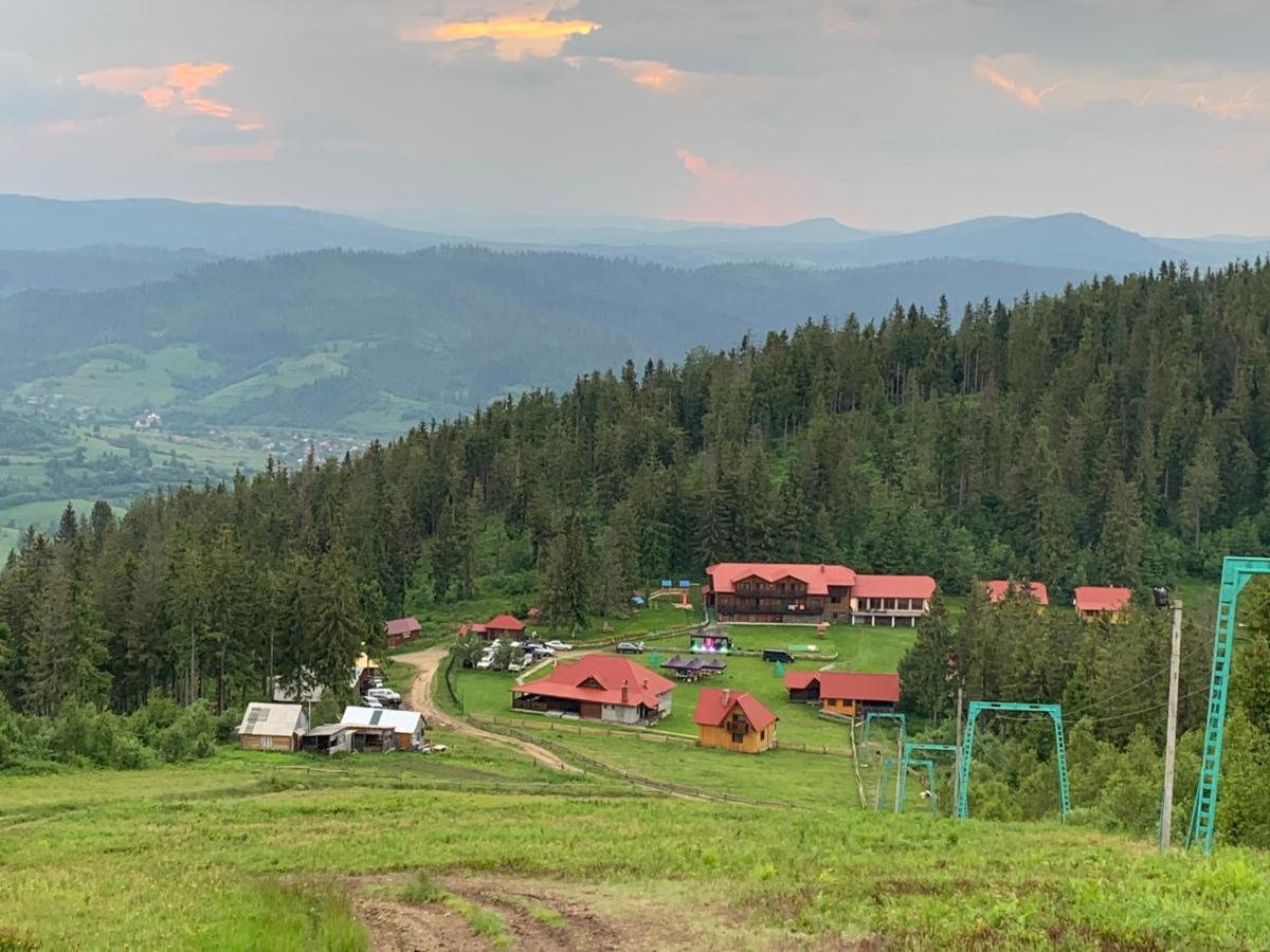 Baza Vidpochynku Ilz Villa Slavske Esterno foto