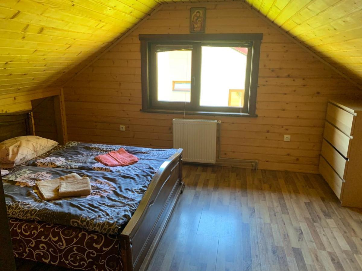 Baza Vidpochynku Ilz Villa Slavske Esterno foto