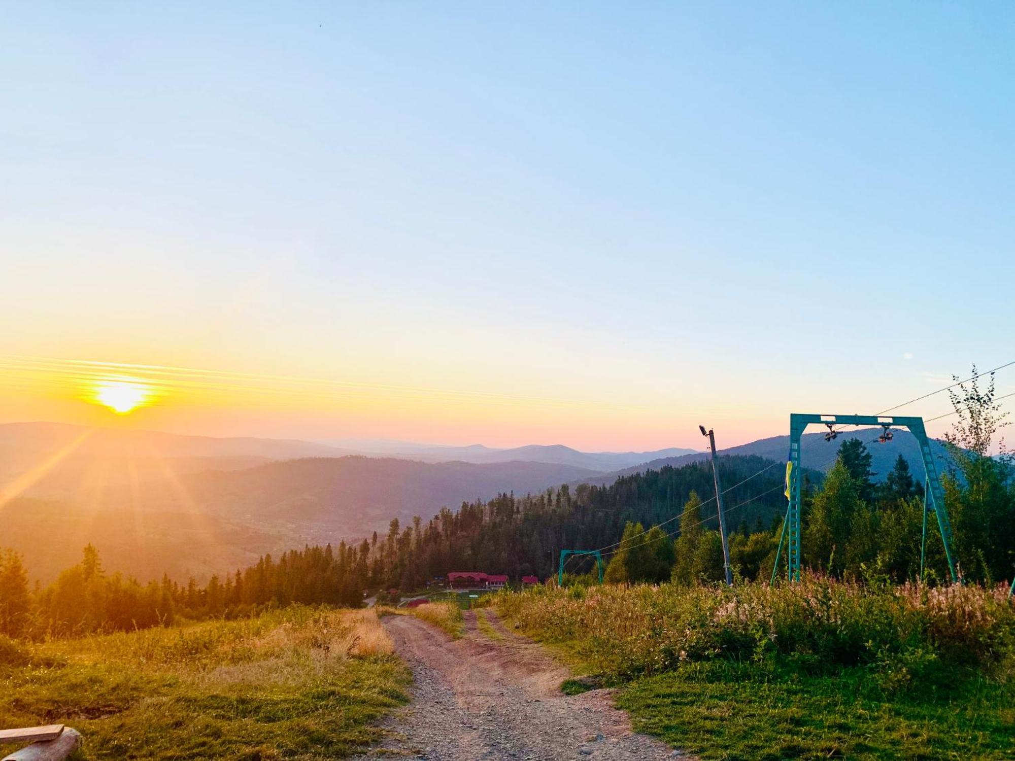 Baza Vidpochynku Ilz Villa Slavske Esterno foto