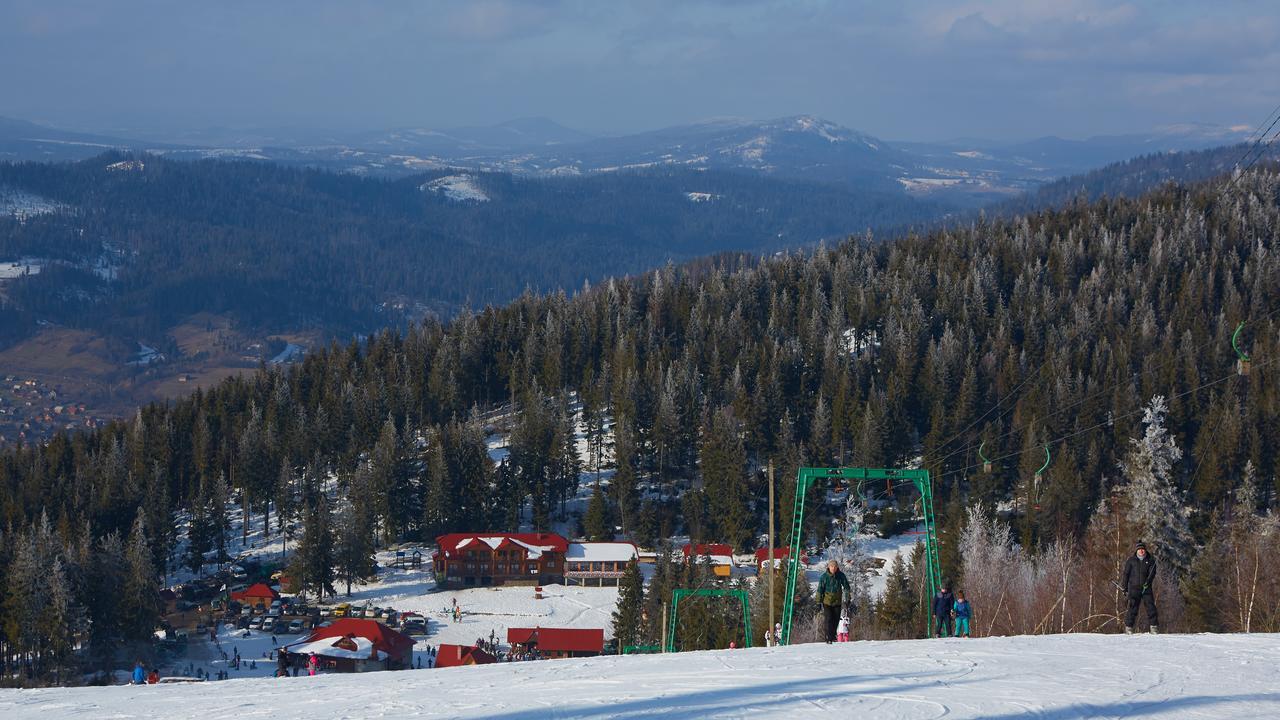 Baza Vidpochynku Ilz Villa Slavske Esterno foto